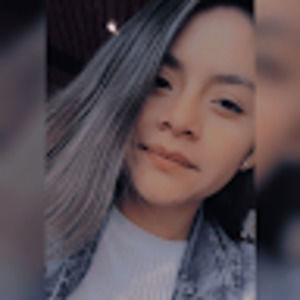 Meet your Posher, Estefani